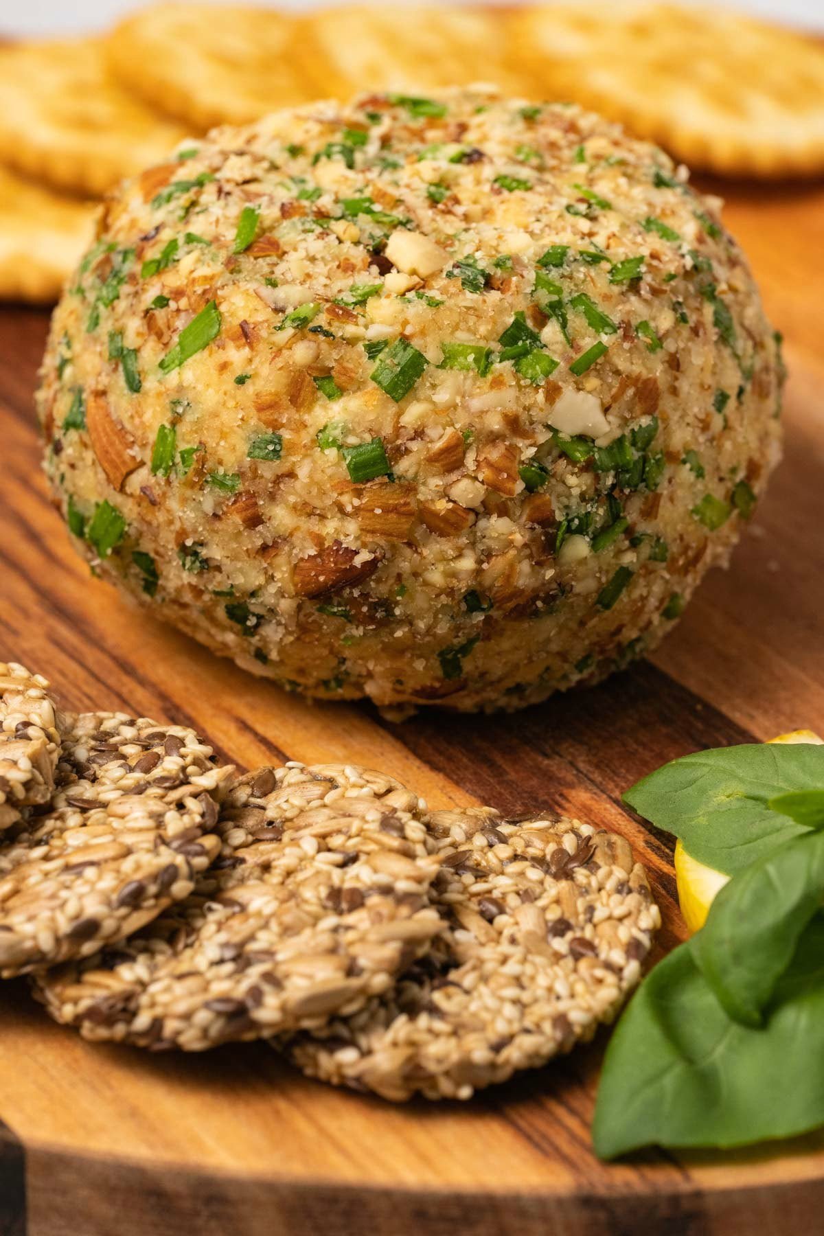 Vegan-Cheese-Ball-23