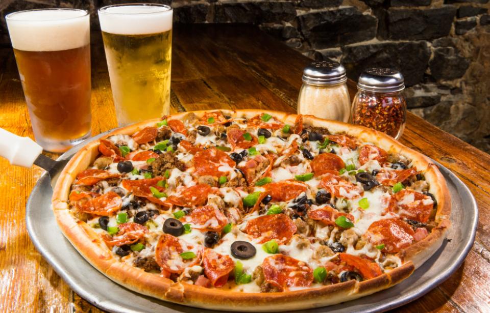 listing-4492-TYT-SRS_Pizza_and_Beer_3DF02358-DB51-411B-81A8908A1EC9C91F_7c3c10a0-458a-4732-a995e79121fcd95b